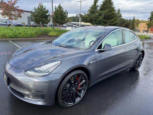 2018 Tesla Model 3 Performance