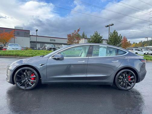 2018 Tesla Model 3 Performance