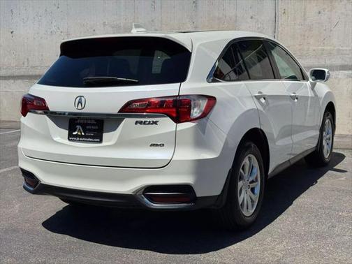 2018 Acura RDX Technology & AcuraWatch Plus Package