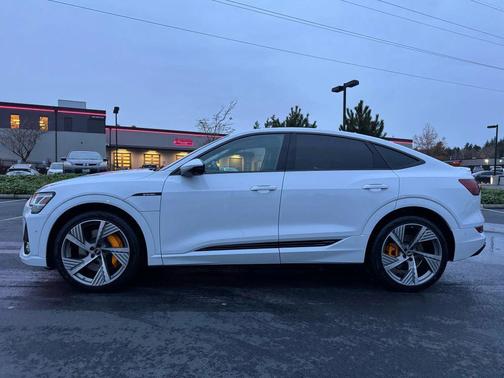 2022 Audi e-tron Sportback S line Prestige