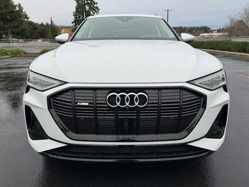 2022 Audi e-tron Sportback S line Prestige