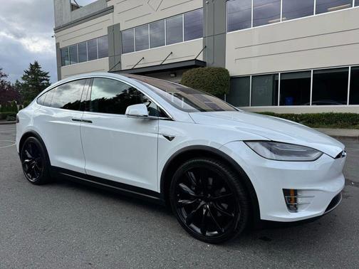 2018 Tesla Model X 100D Sport Utility 4D