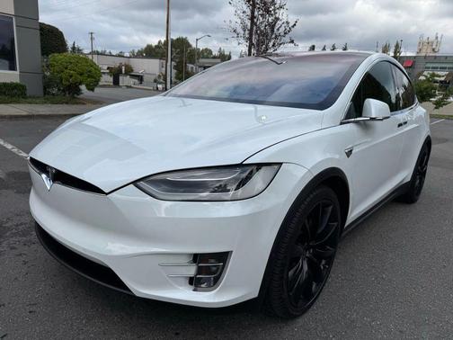 2018 Tesla Model X 100D Sport Utility 4D