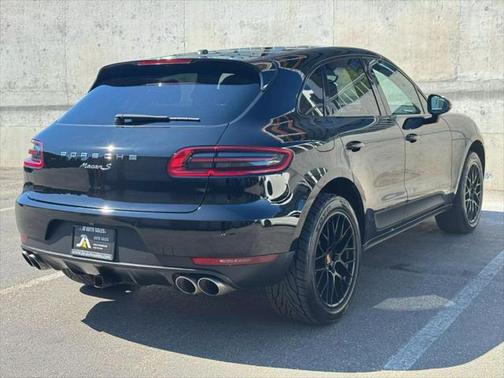 2016 Porsche Macan S
