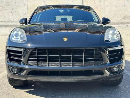 2016 Porsche Macan S