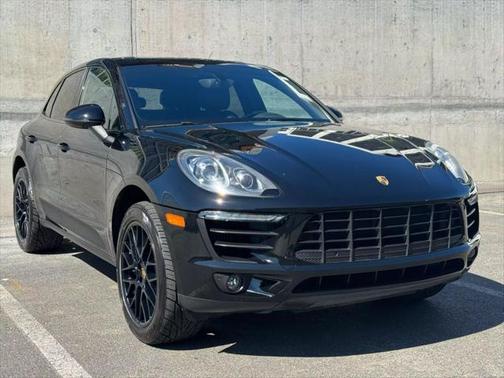 2016 Porsche Macan S