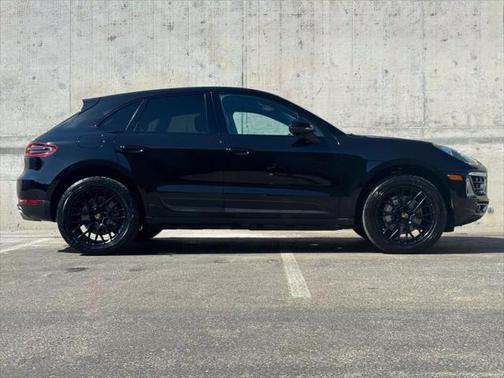 2016 Porsche Macan S