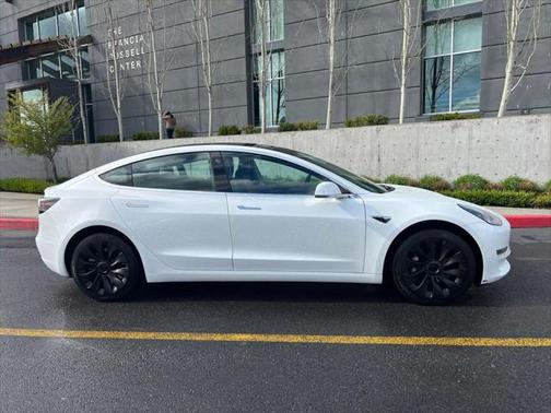 2019 Tesla Model 3 Performance