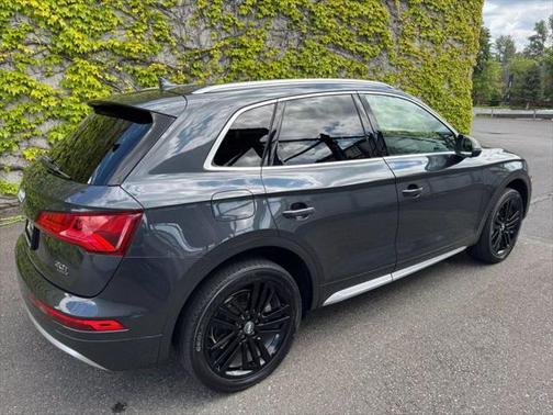 2018 Audi Q5 2.0T Premium Plus