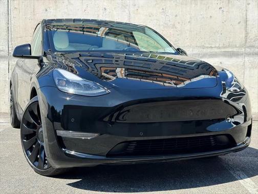 2022 Tesla Model Y Performance Dual Motor All-Wheel Drive