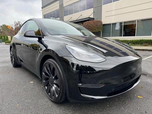 2022 Tesla Model Y Performance Dual Motor All-Wheel Drive