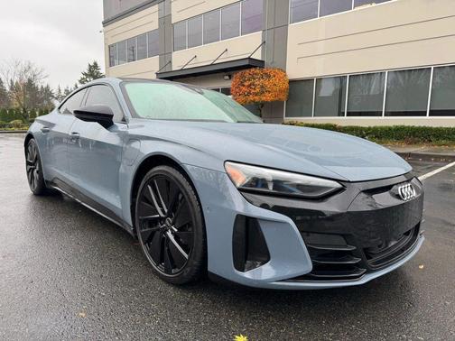 2022 Audi e-tron GT Prestige