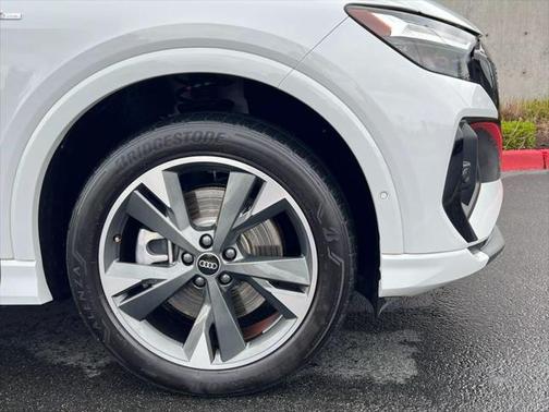 2023 Audi Q4 e-tron Premium Plus 50 quattro