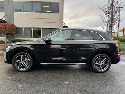 2022 Audi Q5 e 55 S line Premium Plus
