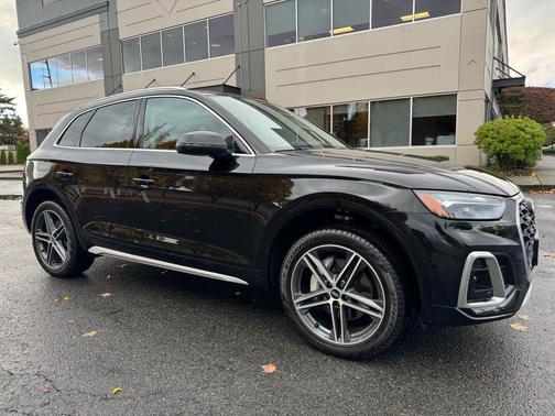 2022 Audi Q5 e 55 S line Premium Plus