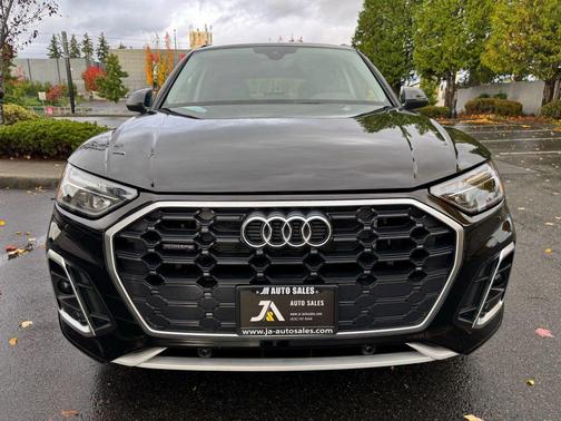 2022 Audi Q5 e 55 S line Premium Plus