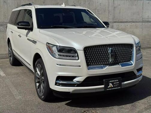 2019 Lincoln Navigator L Select
