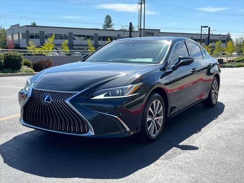 2021 Lexus ES 300h Base
