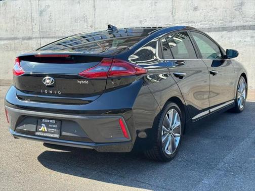 2019 Hyundai IONIQ Hybrid Limited
