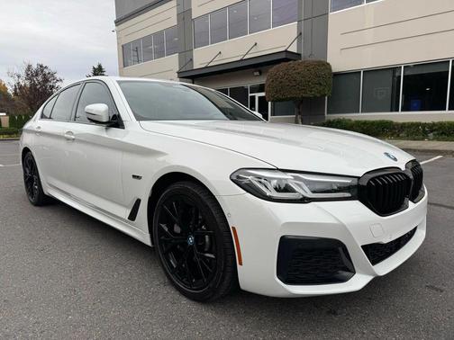 2023 BMW 530e Base