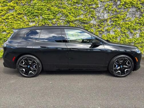 2022 BMW iX xDrive50