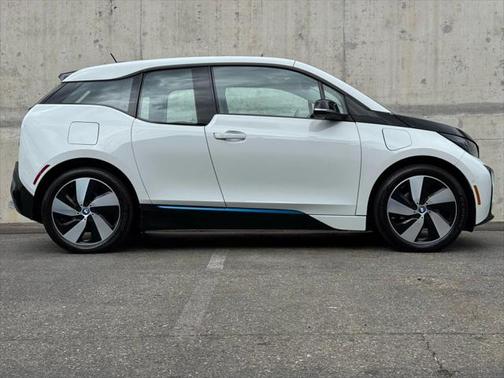 2015 BMW i3 Base w/Range Extender