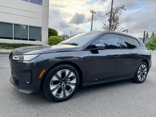 Dark Graphite Metallic 2023 BMW iX xDrive50