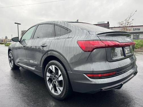 2021 Audi e-tron Sportback Premium
