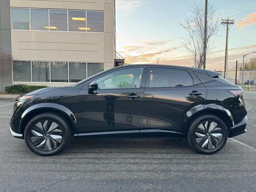 2025 Nissan ARIYA ENGAGE