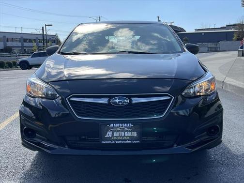 2018 Subaru Impreza 2.0i