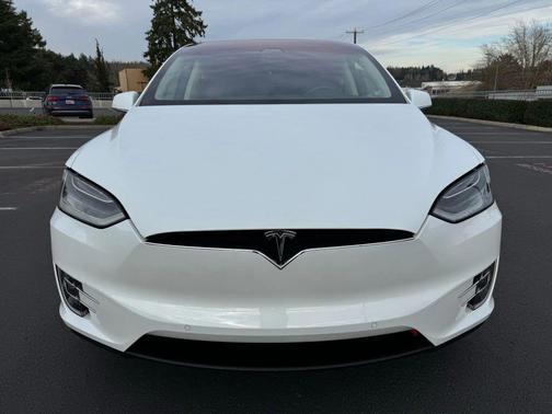 2018 Tesla Model X 75D