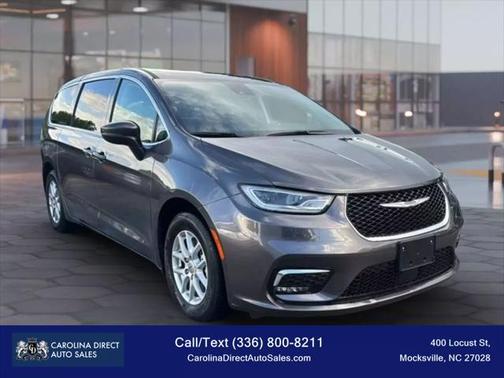 2023 Chrysler Pacifica Touring L