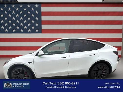 Pearl White Multi-Coat 2022 Tesla Model Y Performance Dual Motor All-Wheel Drive