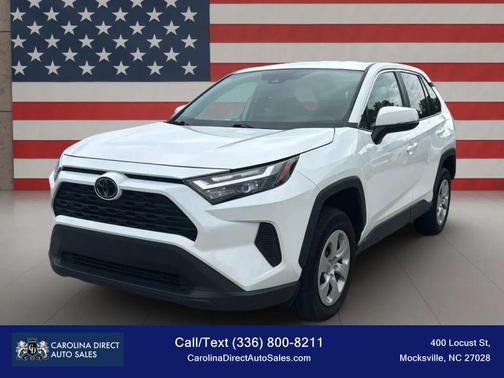 2023 Toyota RAV4 LE