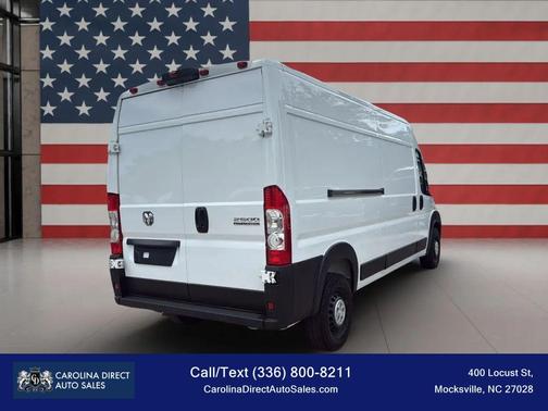 Bright White Clearcoat 2024 RAM ProMaster 2500 Tradesman
