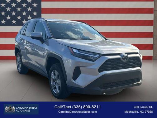 2025 Toyota RAV4 XLE