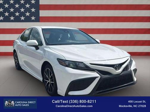 2023 Toyota Camry SE