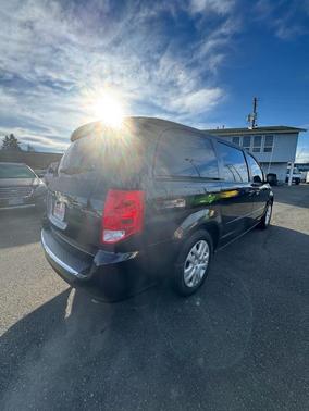 2016 Dodge Grand Caravan AVP/SE