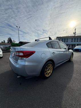 2018 Subaru Impreza 2.0i Premium