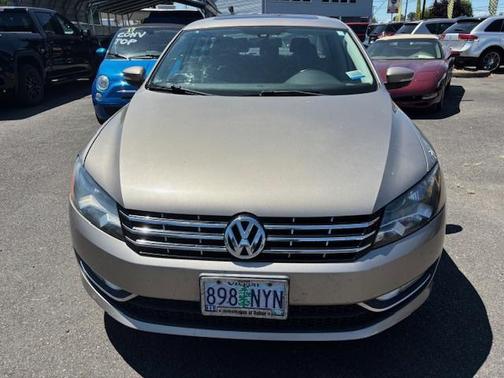2015 Volkswagen Passat 2.0L TDI DSG SEL Premium