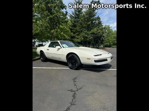 White 1988 Pontiac Firebird WS6 Formula Coupe