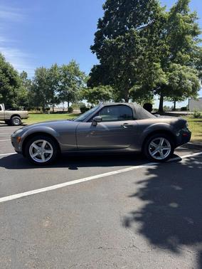 Gray 2006 Mazda MX-5 Miata Touring