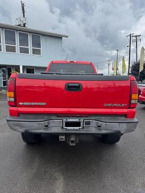 2002 Chevrolet Silverado 2500 LS H/D Crew Cab
