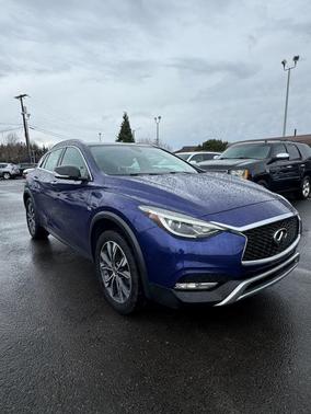 2018 INFINITI QX30 Premium
