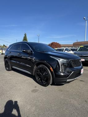 2021 Cadillac XT4 Premium Luxury