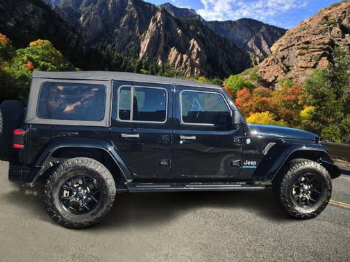 Black Clearcoat 2024 Jeep Wrangler 4xe High Altitude