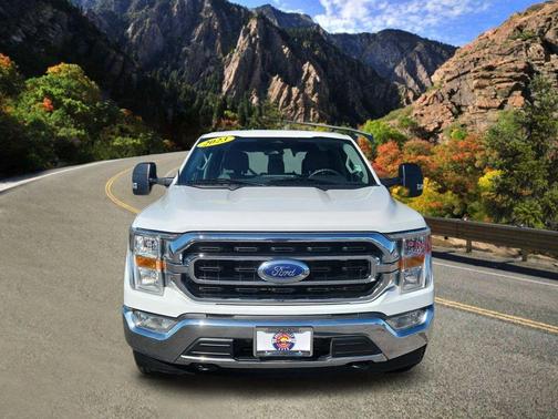 Oxford White 2023 Ford F-150 XLT
