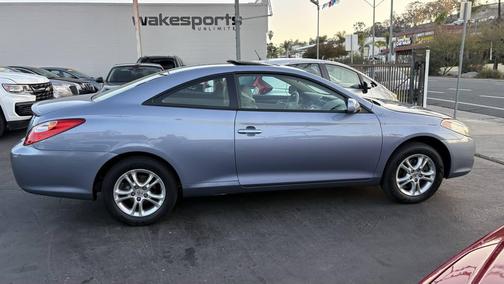 Cosmic Blue Metallic 2004 Toyota Camry Solara SLE