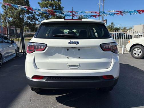 2018 Jeep Compass Sport