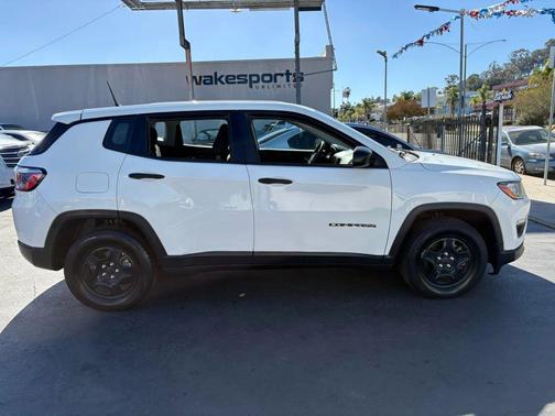 2018 Jeep Compass Sport